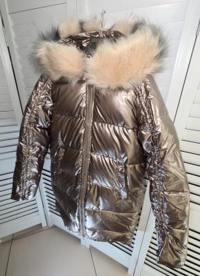 фото 4 Зимняя стёганая куртка с большим меховым воротником