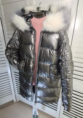 фото 8 Зимняя стёганая куртка с большим меховым воротником