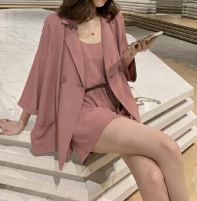 фото 4 Костюм тройка